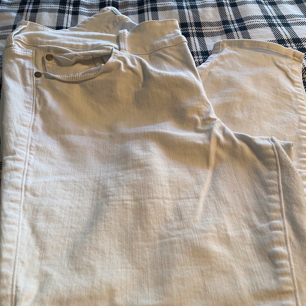 Torrid White Jean Jegging